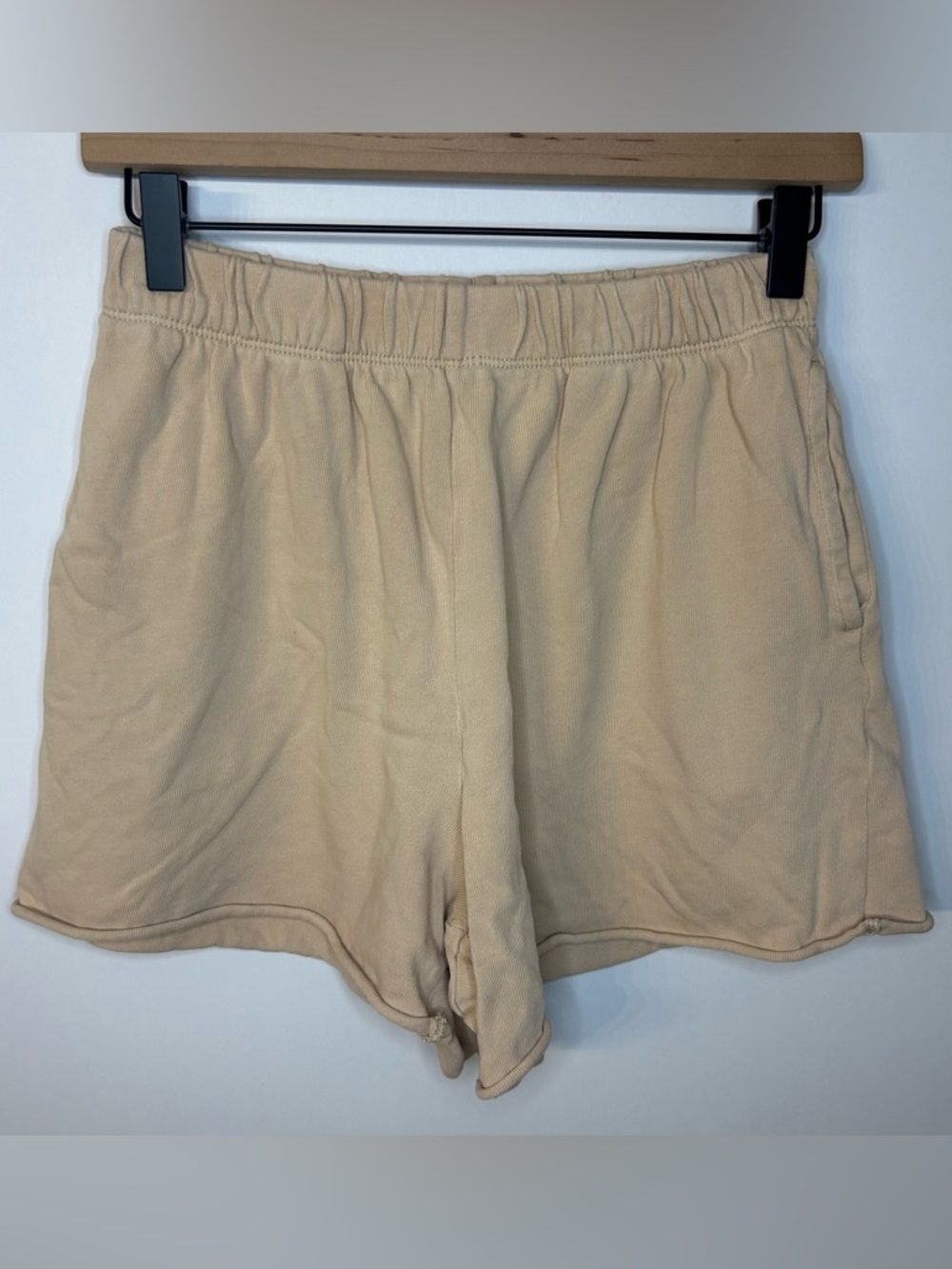 Aerie Women’s Tan Pull On Shorts, Size Small